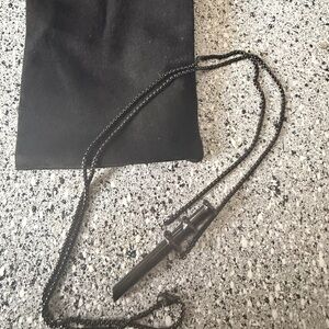 Incognito Compact Bump Straw Pendant Necklace Snuff Tool Jewelry SNOGO Clone Bk